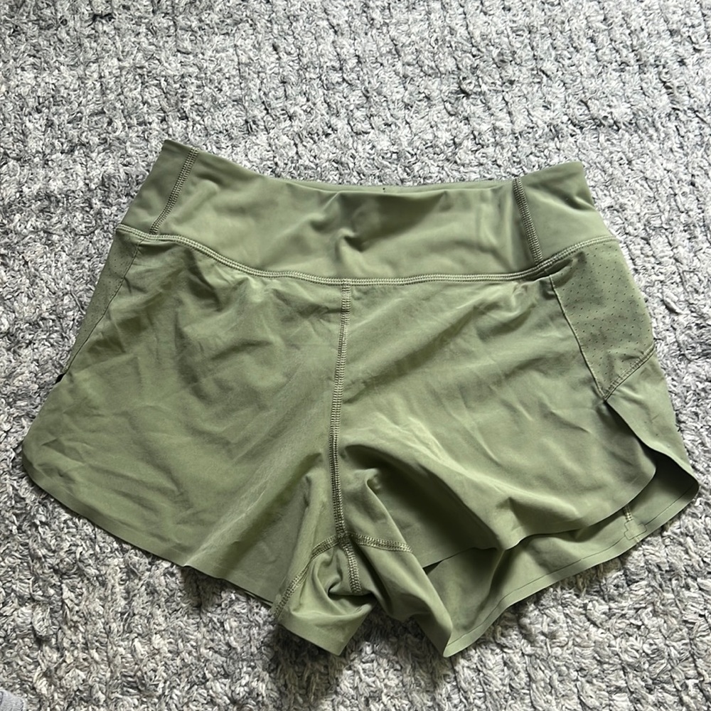 Light green Athleta shorts womans XS